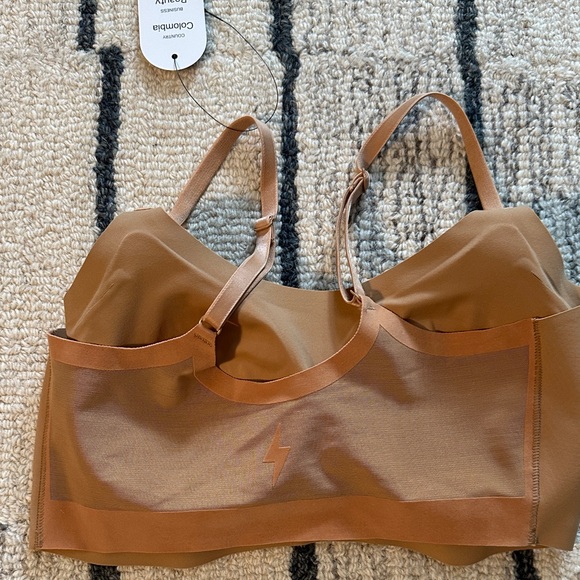 NWT EBY Seamless Warm Tan Bra - Picture 7 of 9